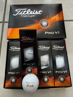 Titleist Pro V1 Golf Balls - White with Company Logo